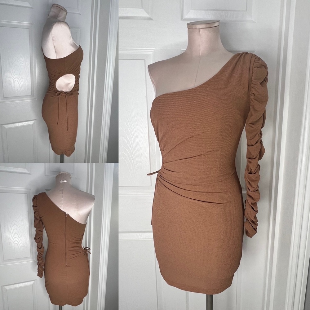 NWT Privy Ribbed One Shoulder Cutout Mini Nude Dress